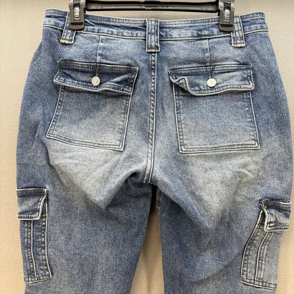 Kancan Jeans Women's 9/28 Blue Stone Washed Avery Straight Cargo Patch Pockets - Picture 3 of 14